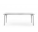 Stół My Table od Normann Copenhagen - dwa rozmiary, trzy kolory