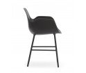 Minimalistyczny fotel na metalowych nogach - FORM ARMCHAIR od Normann Copenhagen - sześć kolorów