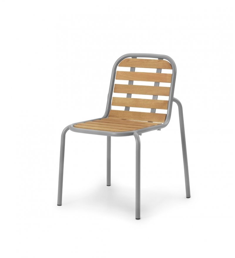 Krzesło Vig Normann Copenhagen - Robinia, szara podstawa, na zewnątrz