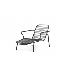 Leżak Vig Normann Copenhagen - stal malowana na czarno, na zewnątrz
