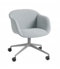 Fotel tapicerowany na k&oacute;łkach Fiber Soft Armchair Swivel Base w. Castors Muuto - tkanina Ecriture 710/ szara podstawa