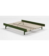 Łóżko Moebe - zieleń sosnowa, szer. 140 cm, ze stelażem