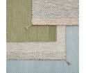 Dywan PLY Muuto - off-white, poliester z recyklingu, 140 x 85 cm