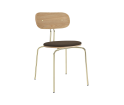 Krzesło tapicerowane Curious oak UMAGE - mocca, złote nogi