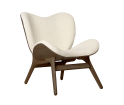 Fotel A Conversation Piece Low dark oak UMAGE - ciemny dąb / Teddy white