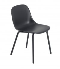 Krzesło Fiber Outdoor Side Chair Tube Base Muuto - anthracite black, na zewnątrz