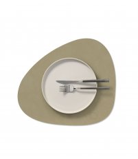 Podkładka pod talerz Curve M Nupo Lind DNA - zielony ziołowy / herbal dust