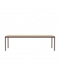 St&oacute;ł BASE TABLE 250 x 90 cm MUUTO - lakierowany dębowy fornir/sklejka, brązowoczerwone nogi