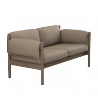 Sofa SM851 Skovby - lakierowana lita dębina w odcieniu mocha / tkanina Member 12
