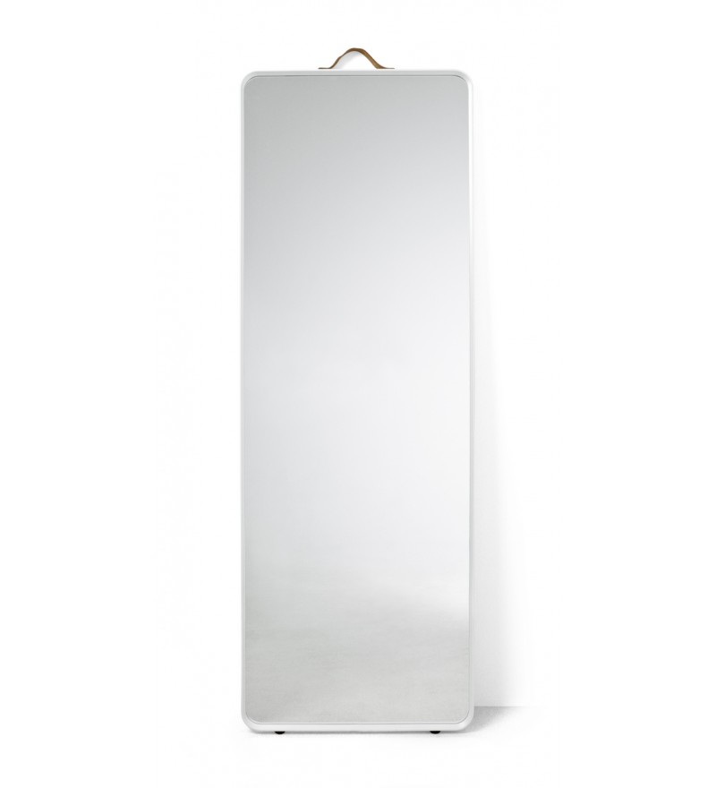 Lustro podłogowe Norm Audo Copenhagen (dawniej Menu) - białe