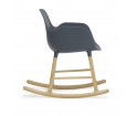 Fotel bujany na dębowych płozach FORM ROCKING ARMCHAIR Normann Copenhagen - różne kolory