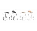 Hoker JUST BARSTOOL z oparciem 65 cm Normann Copenhagen - dwie wersje kolorystyczne