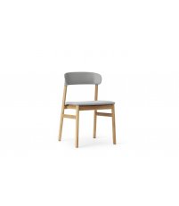 Krzesło tapicerowane HERIT CHAIR Normann Copenhagen - dębowe nogi, r&oacute;żne kolory siedziska