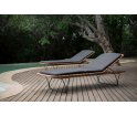 Leżak ogrodowy regulowany MOLO Sunbed HOUE - bambusowy, na zewnątrz